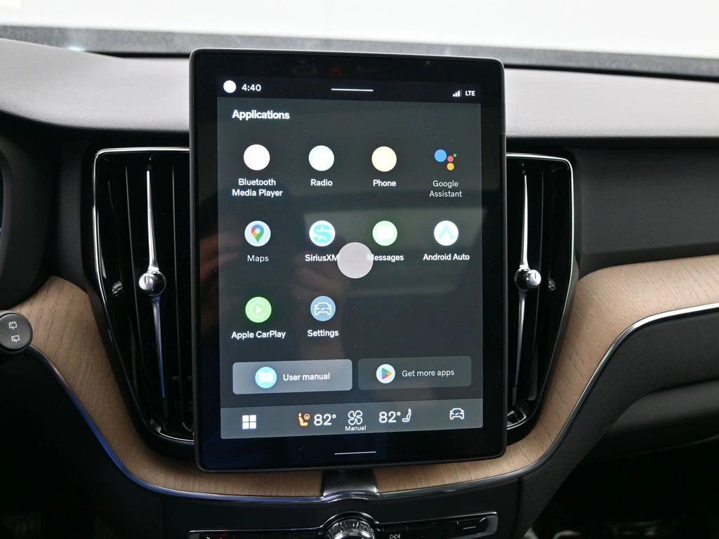 2026 Volvo - image 14