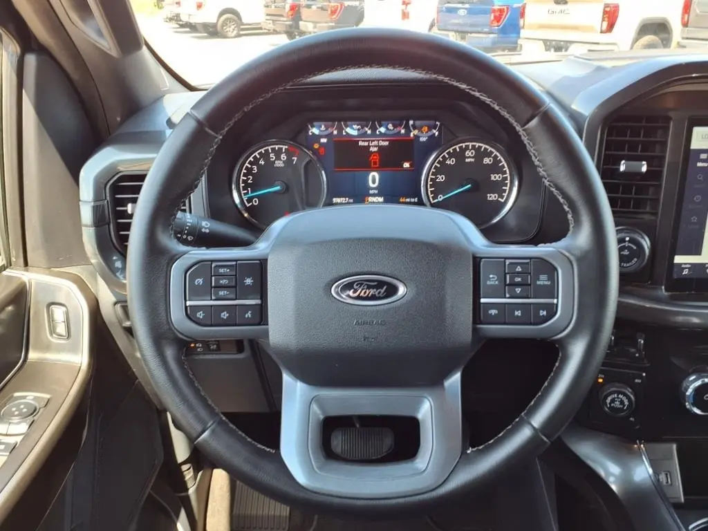 2023 Ford F-150 XLT photo 30