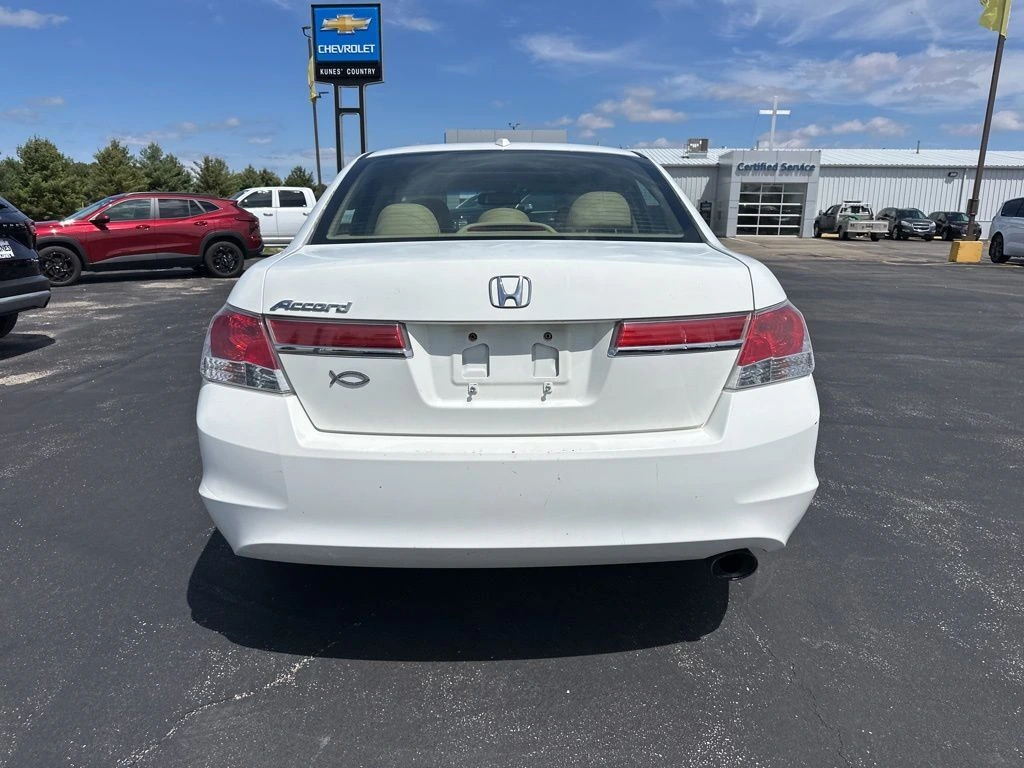 View 9