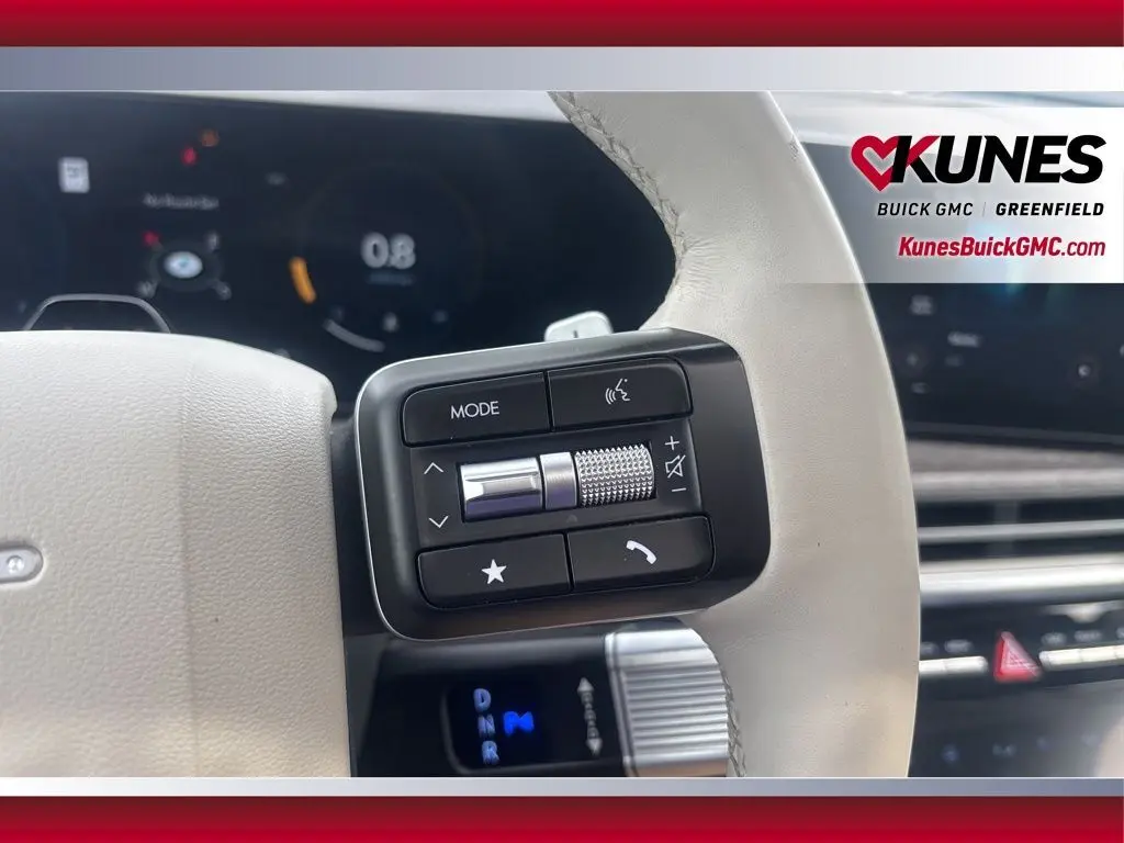 2024 Hyundai Santa Fe Limited photo 15