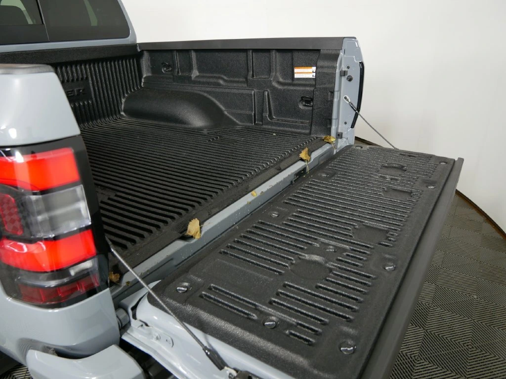 2026 Nissan Frontier SV - Photo 17