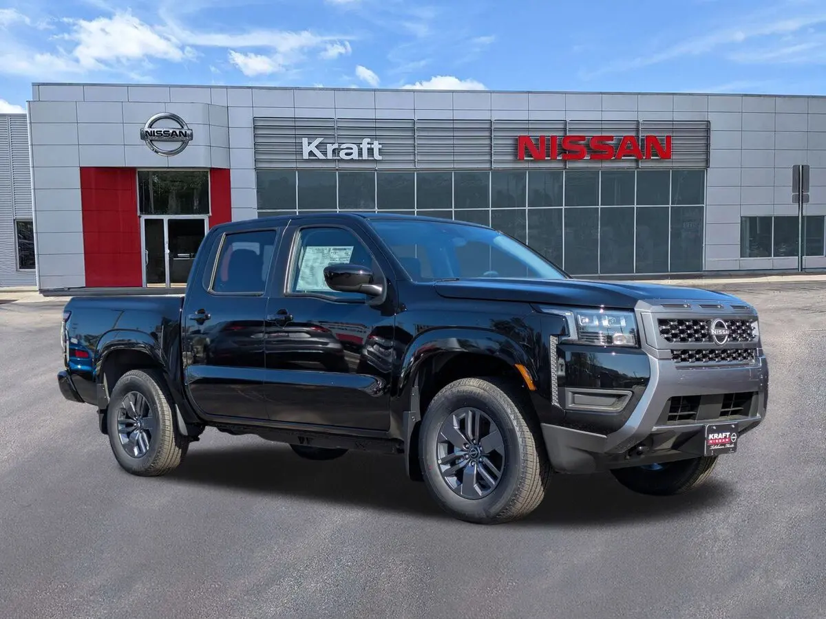 2026 Nissan Frontier SV's photo