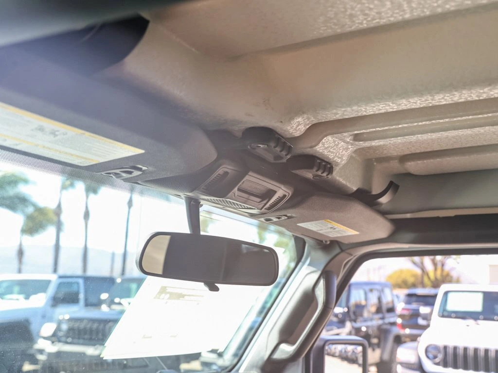 2026 Jeep Wrangler 4-Door Sport - Photo 13