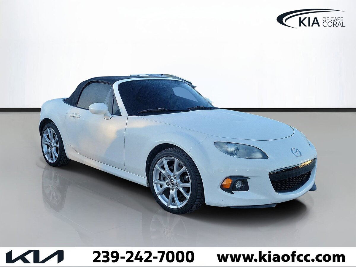 2013 Mazda MX-5 Miata 2dr Conv Auto Grand Touring