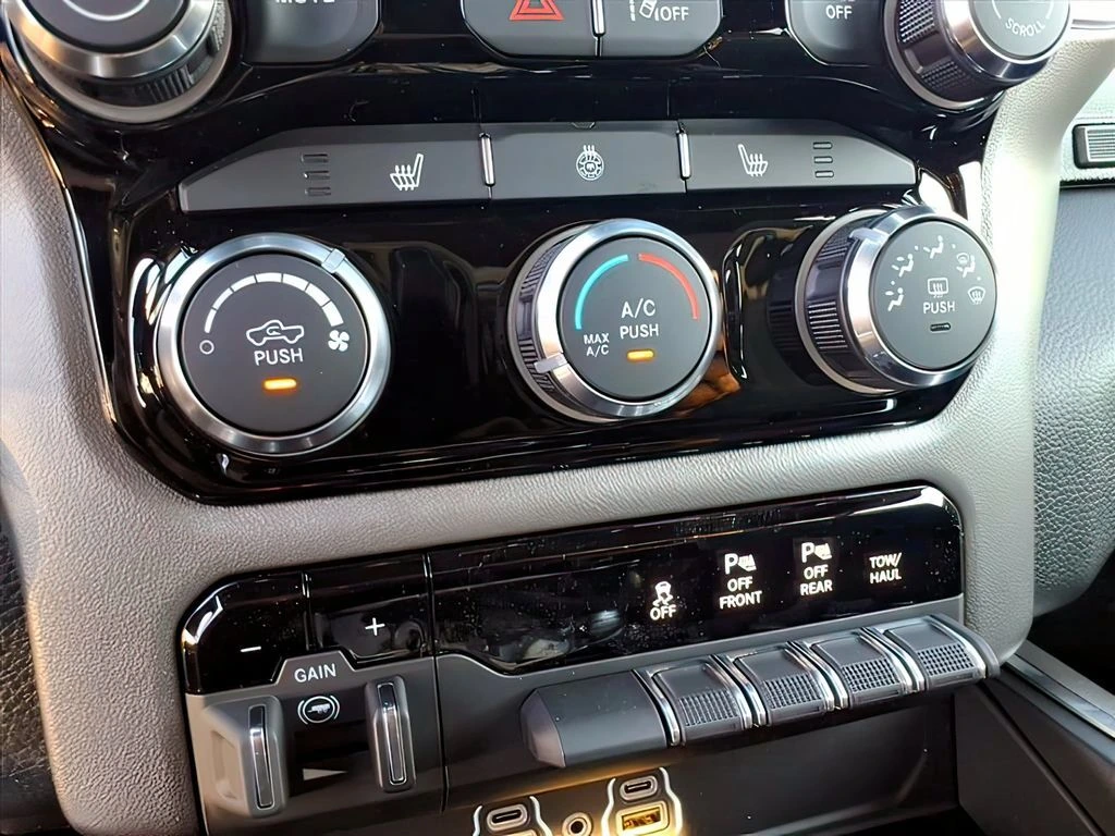 2026 RAM 1500 Big Horn/Lone Star - Photo 9