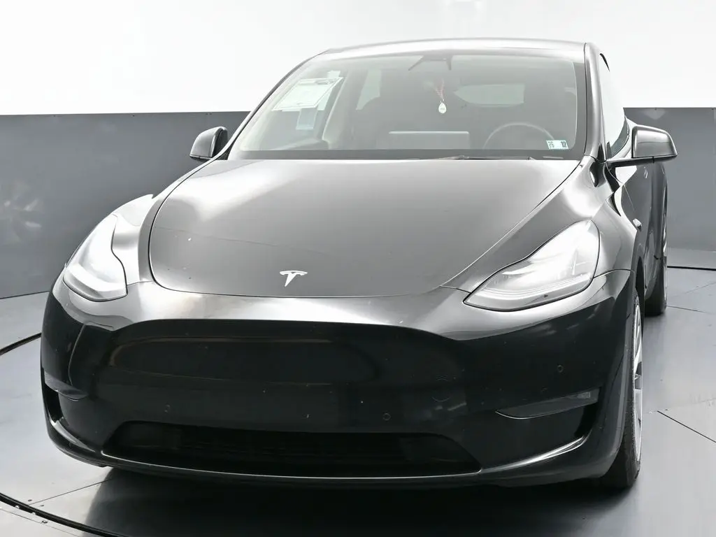 2022 Tesla Model Y Long Range photo 4