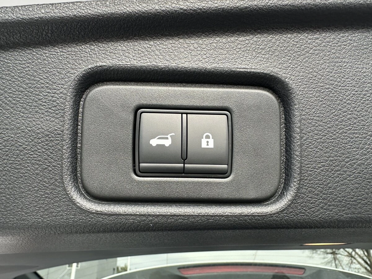 2026 Nissan Pathfinder SL - Photo 32