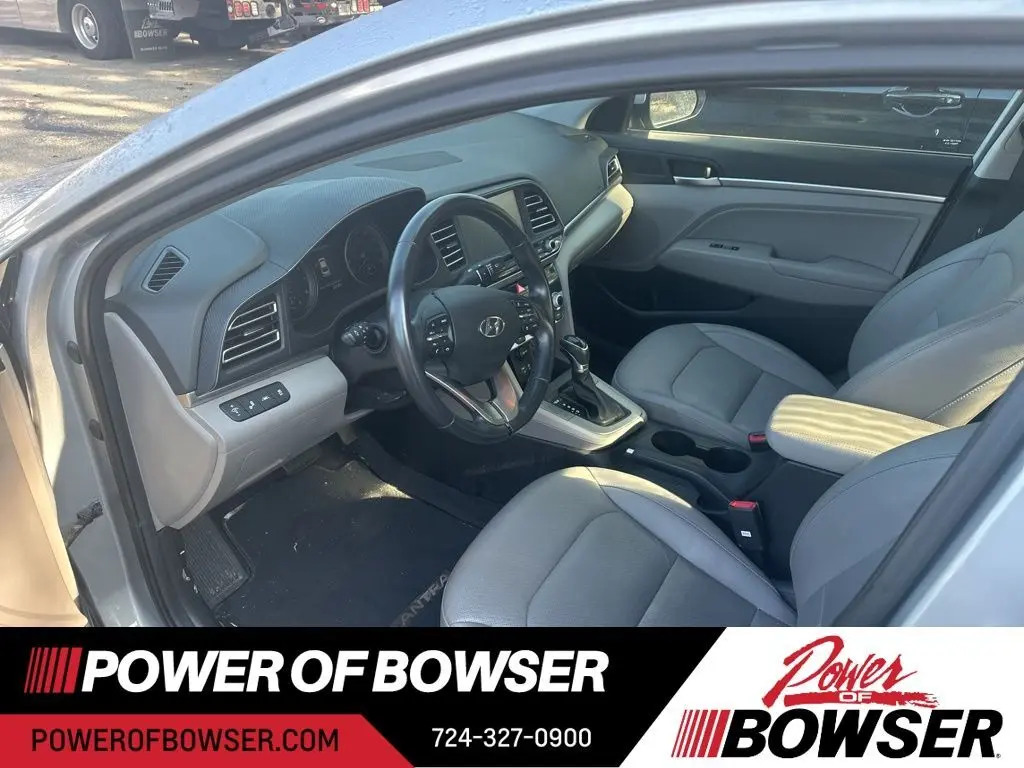 2020 Hyundai Elantra Limited photo 12