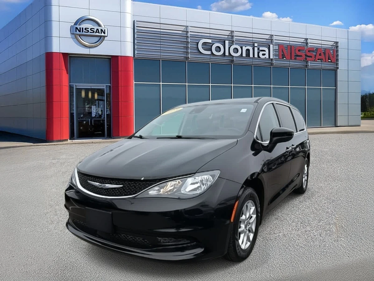 2021 Chrysler Voyager LX