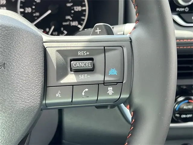 2026 Nissan Rogue SV photo 13