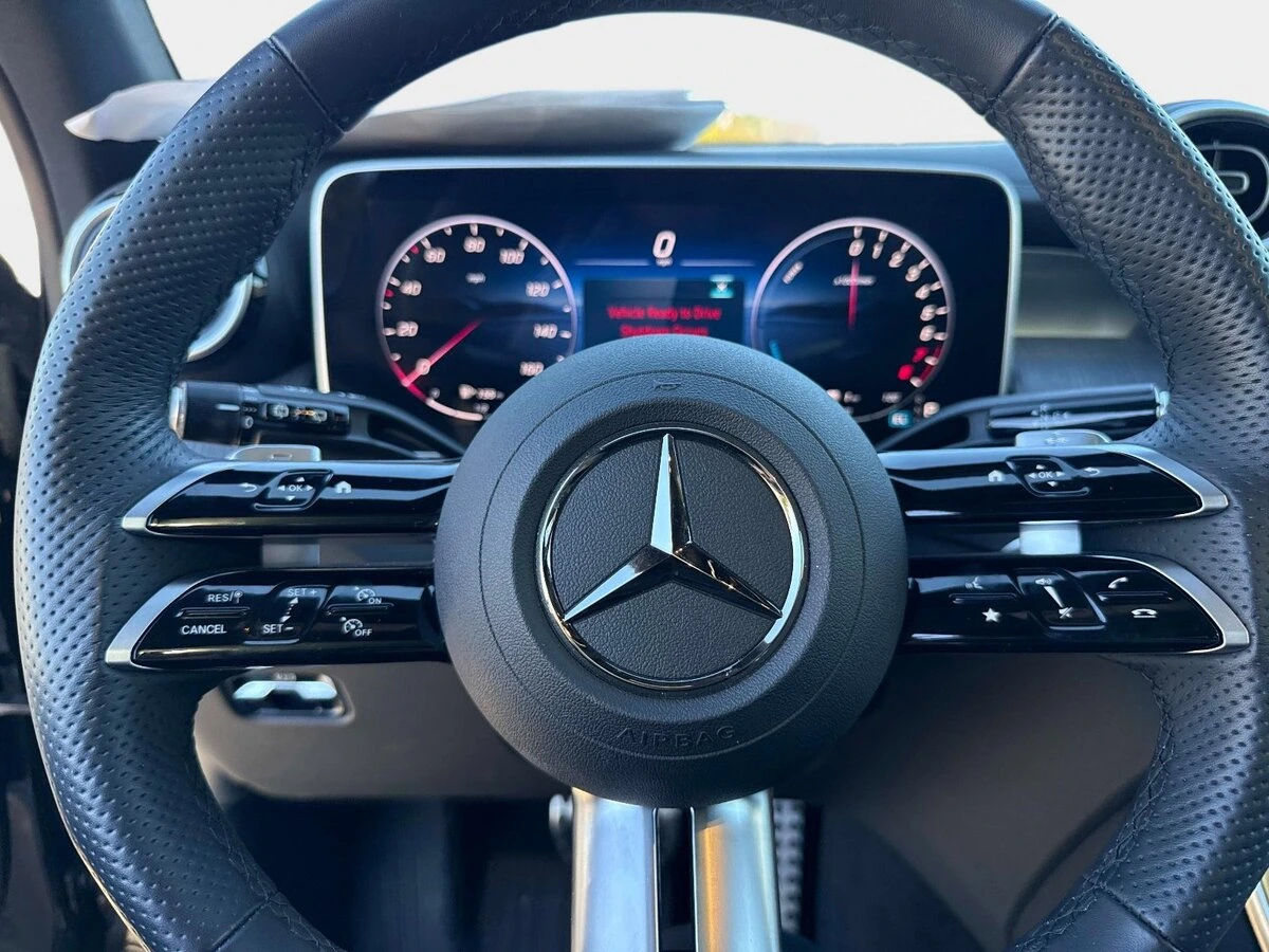 2025 Mercedes-Benz GLC Base - Photo 29