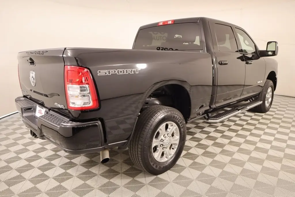 2024 Ram 2500 Big Horn photo 19