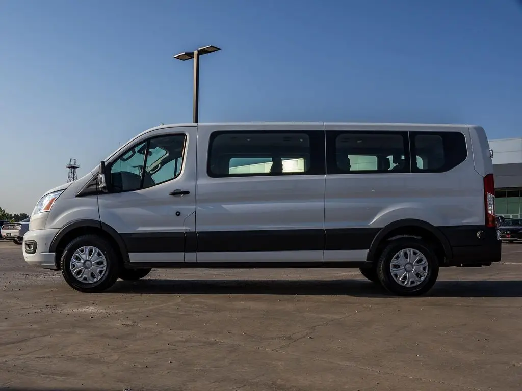 2020 Ford Transit photo 3