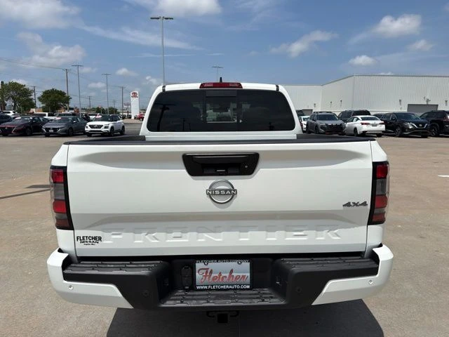 2026 Nissan Frontier SV - Photo 6