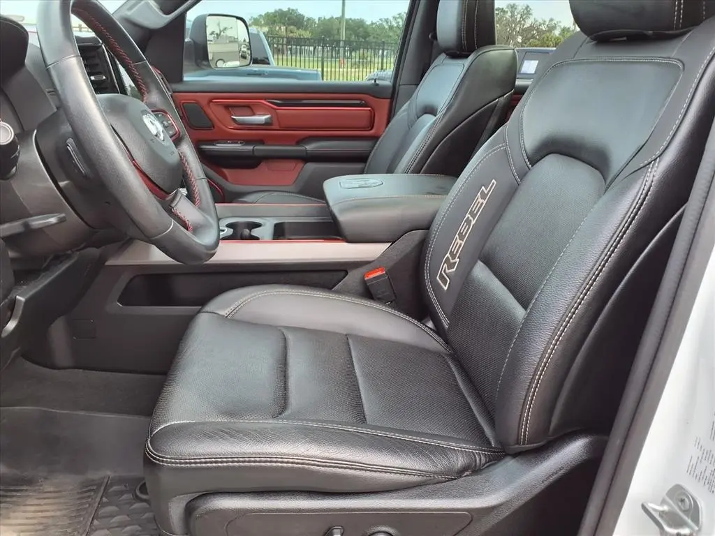 2022 Ram 1500 Rebel photo 24