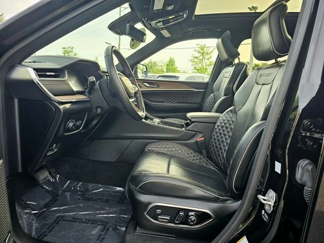 2021 Jeep Grand Cherokee L Summit - Photo 18
