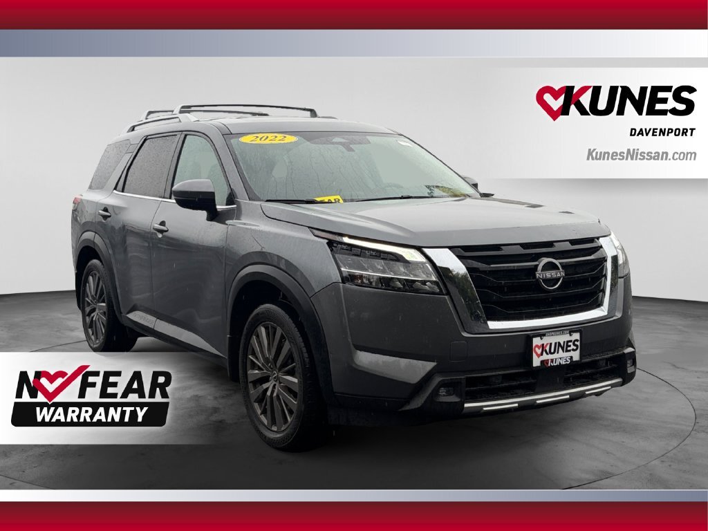 2022 Nissan Pathfinder SL