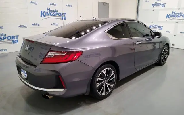 2017 Honda Accord EX-L photo 3