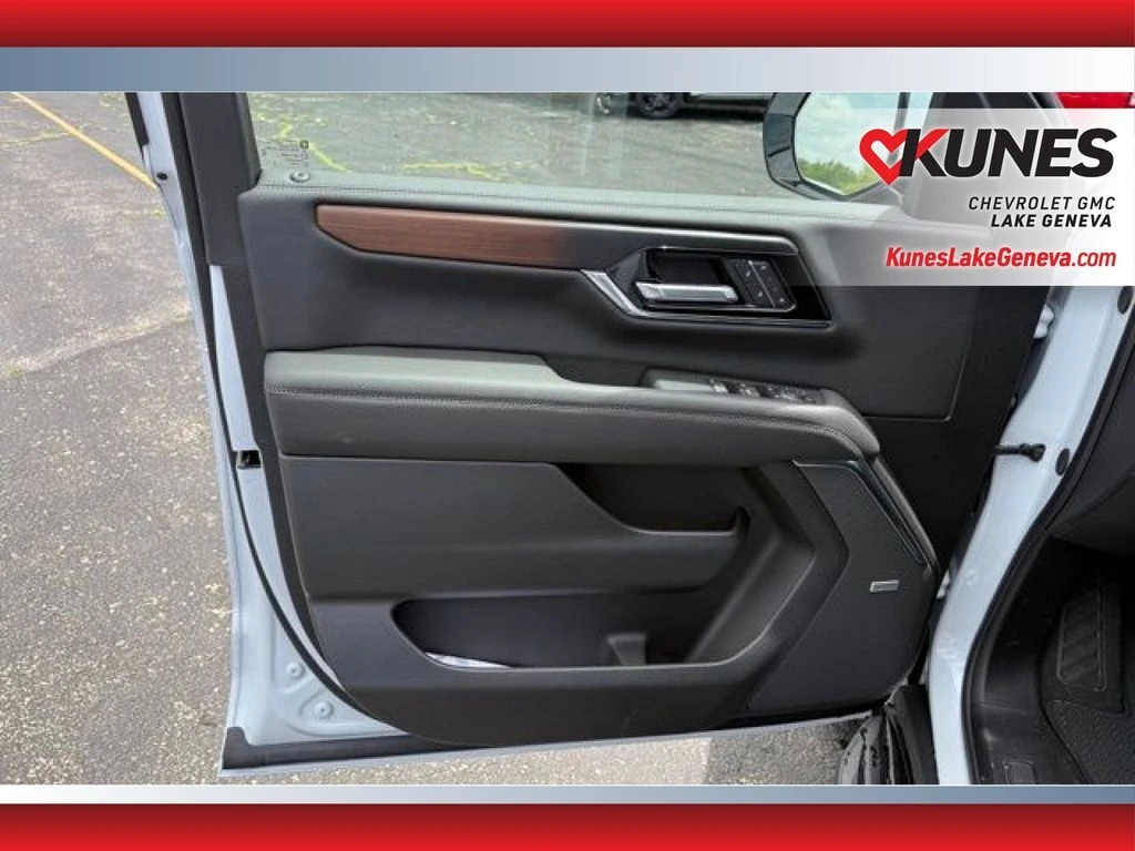 2026 GMC Yukon XL Denali - Photo 14