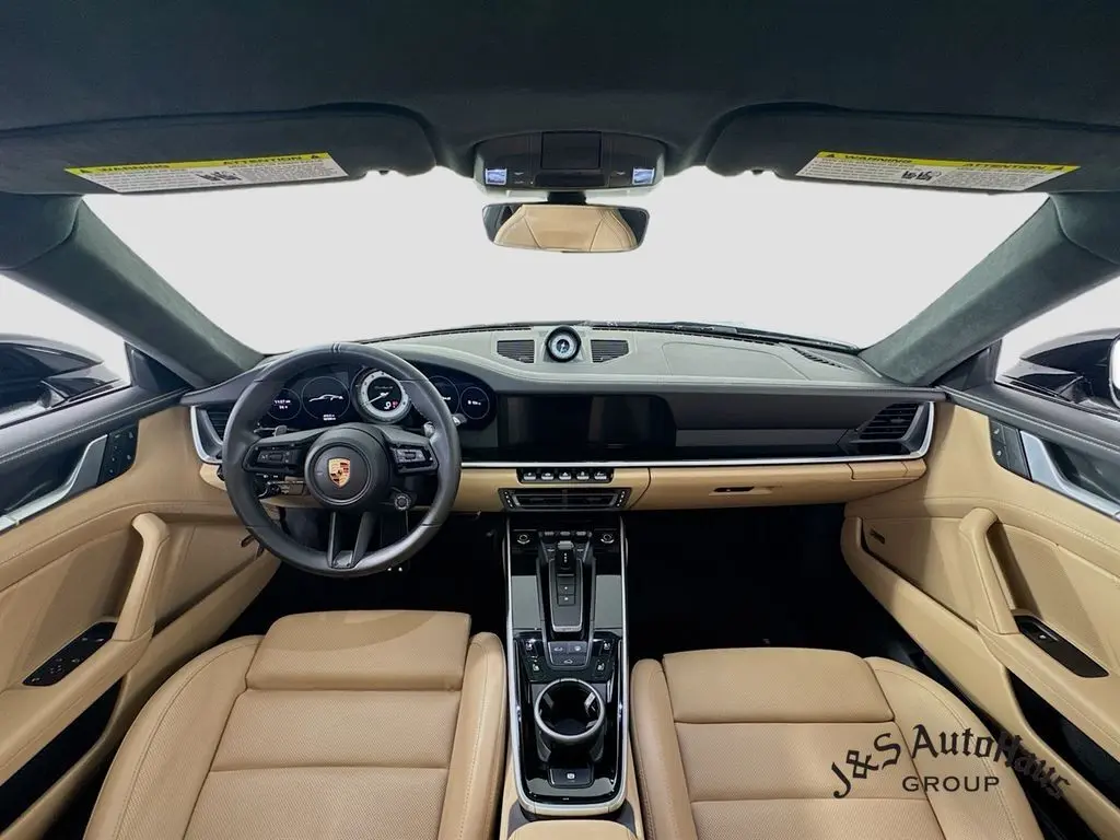 2022 Porsche 911 Turbo S photo 25