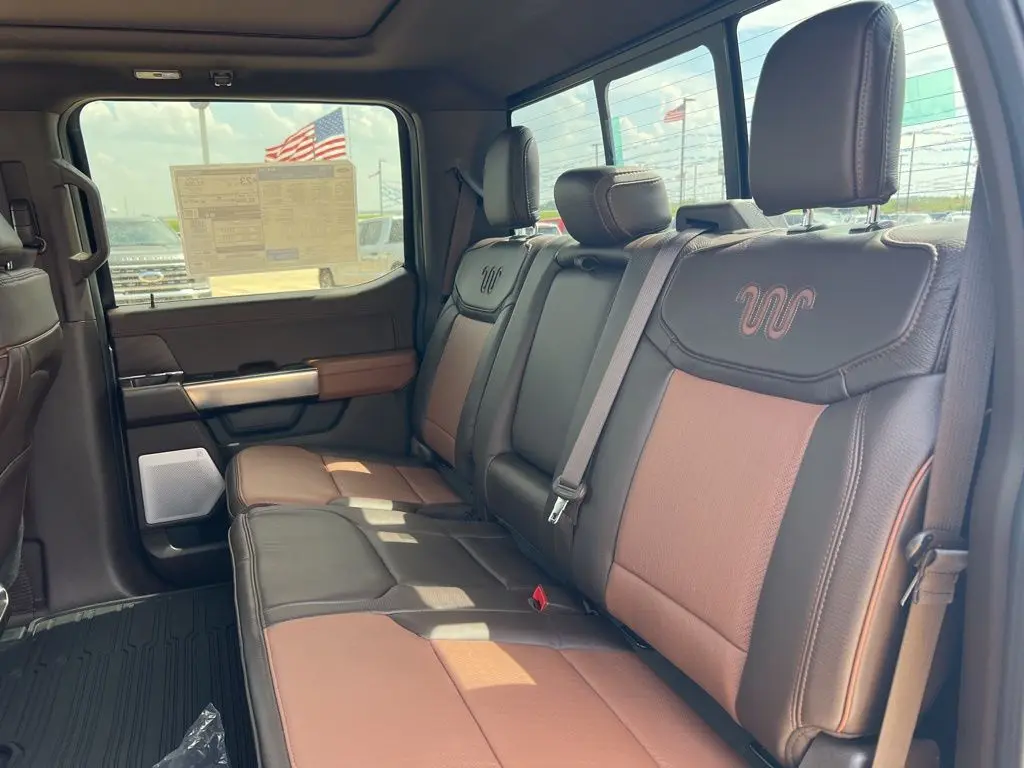 2025 Ford F-150 King Ranch photo 14