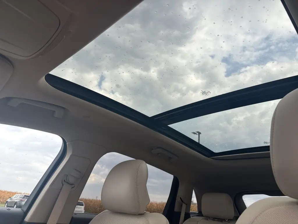 2019 Lincoln Nautilus Reserve photo 28
