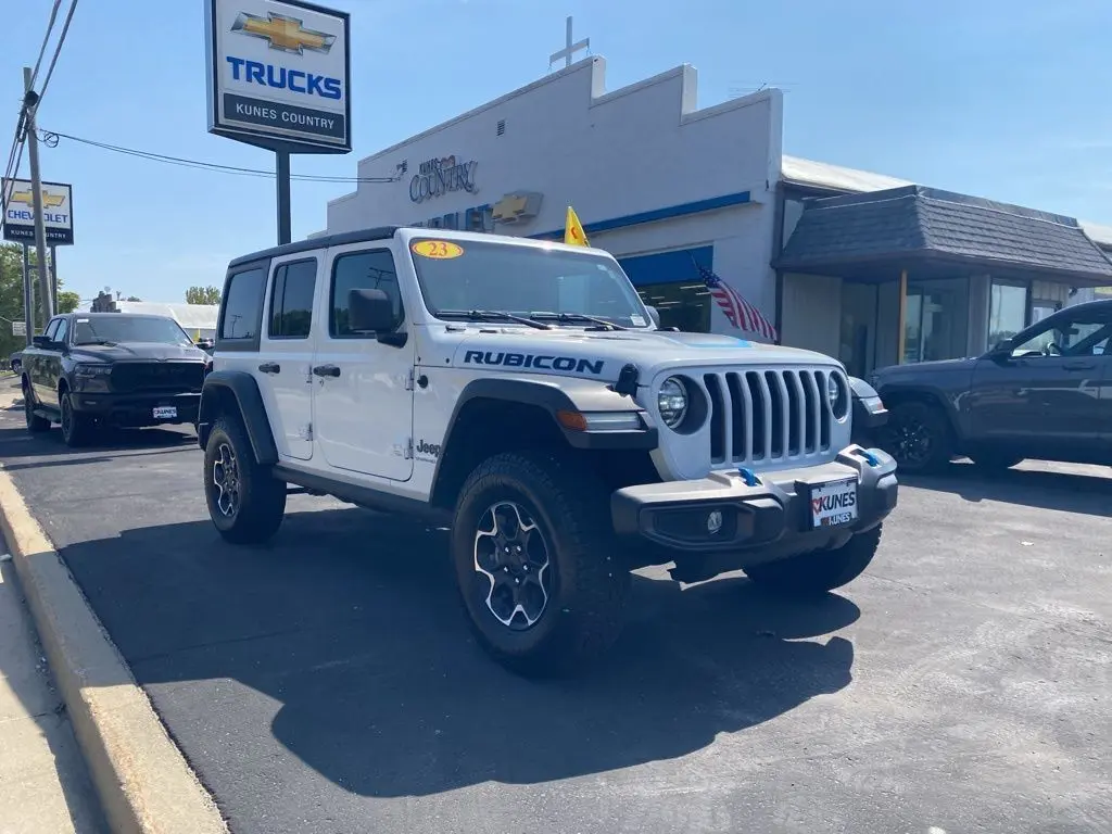 2023 Jeep Wrangler Rubicon 4xe photo 2