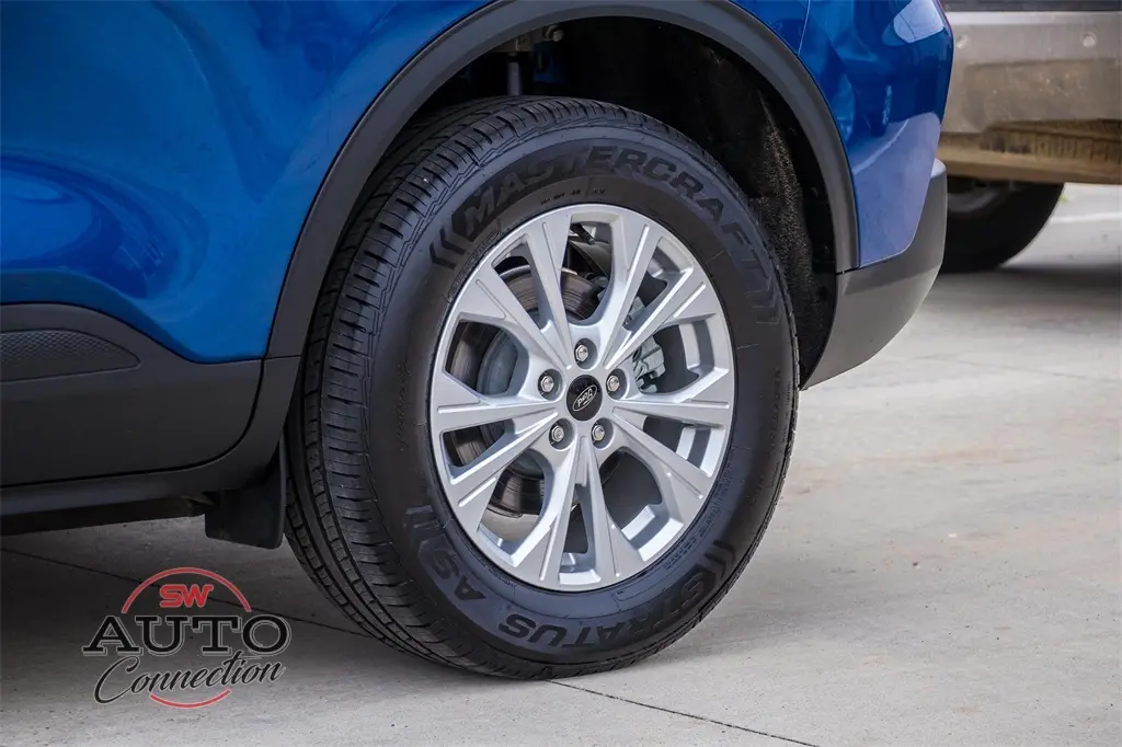 2023 Ford Escape Active photo 3