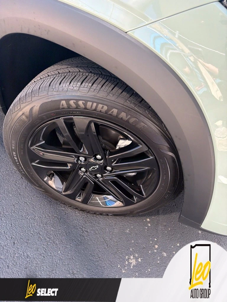2025 Chevrolet Trax Activ - Photo 6