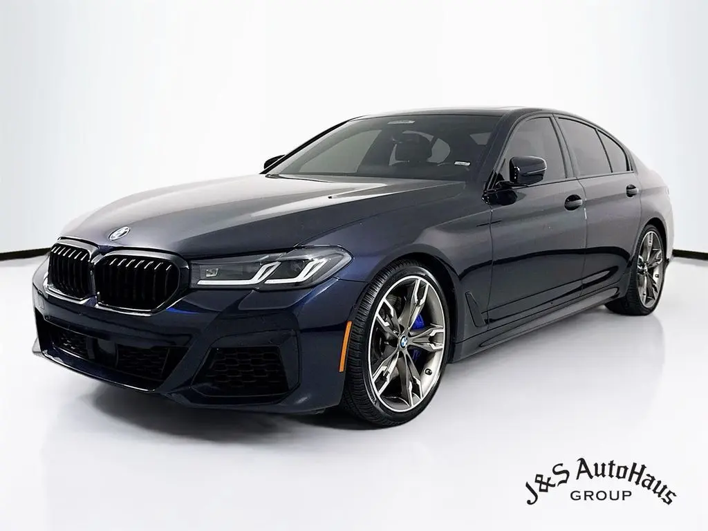 2022 Bmw M550i xDrive photo 3