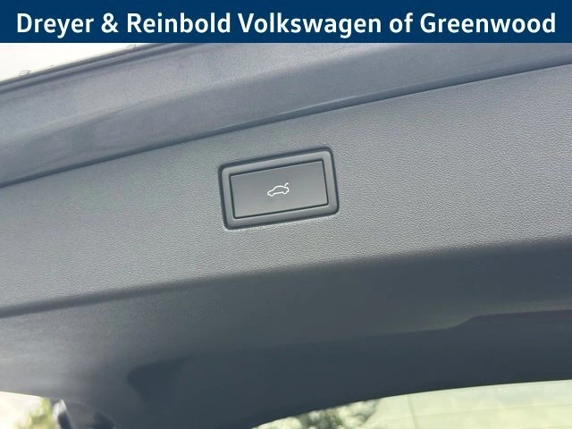 2026 Volkswagen Tiguan SE - Photo 33