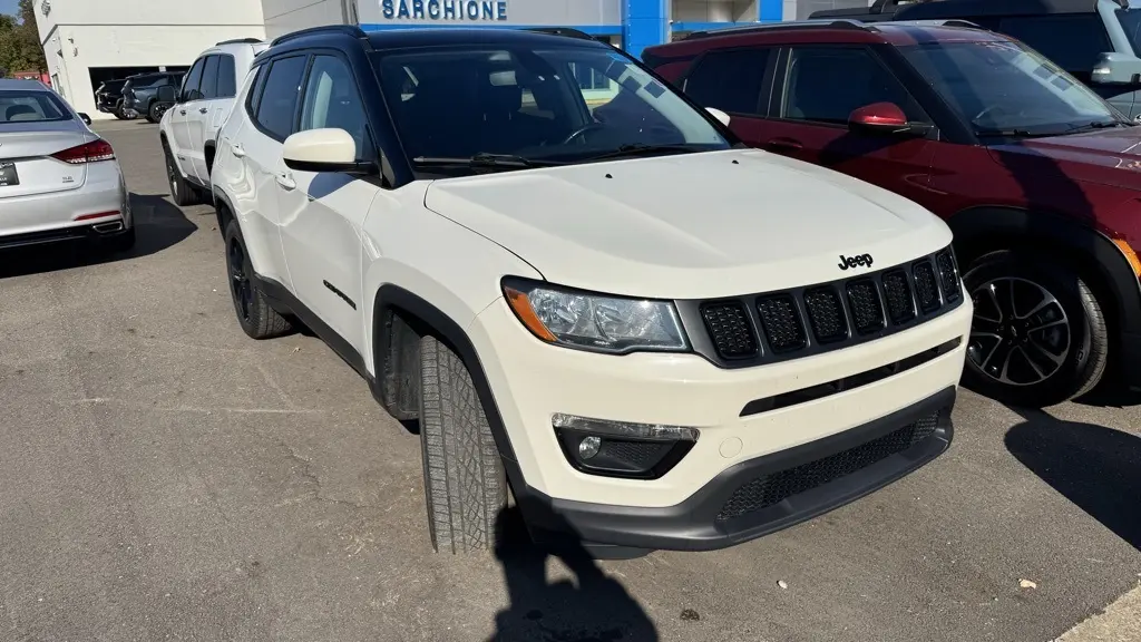 2021 Jeep Compass North Edition Latitude photo 2