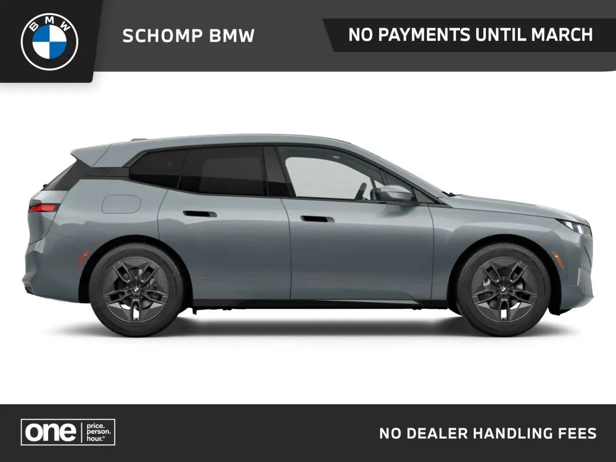 2026 BMW iX 45's photo
