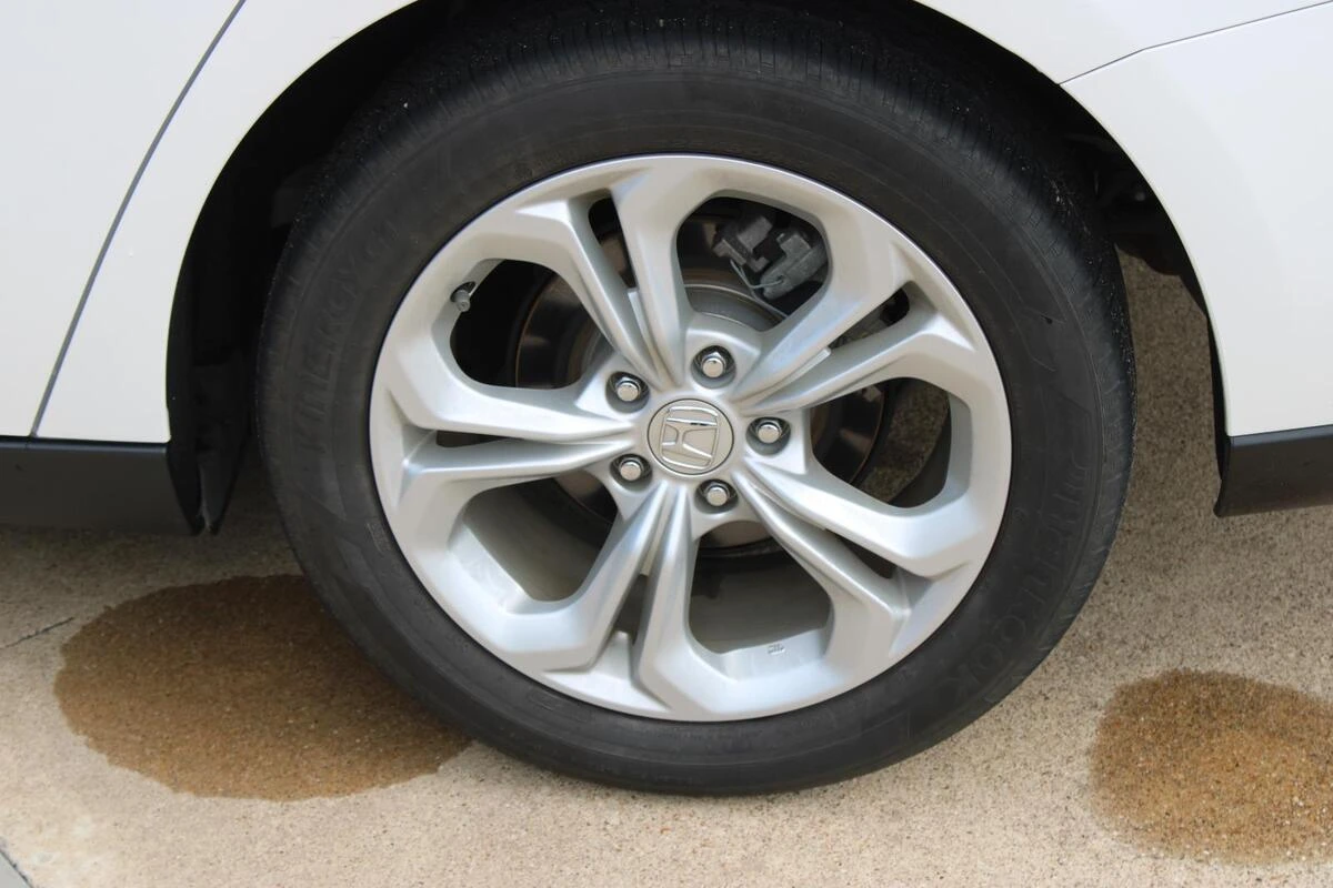 2024 Honda Accord LX - Photo 11