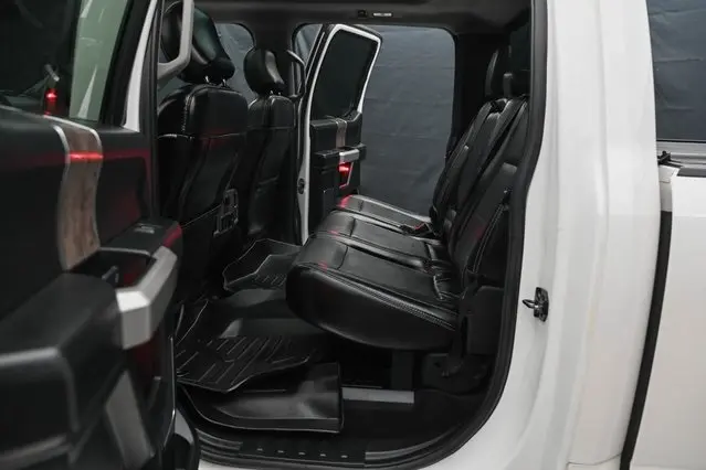 2017 Ford F-250 photo 17
