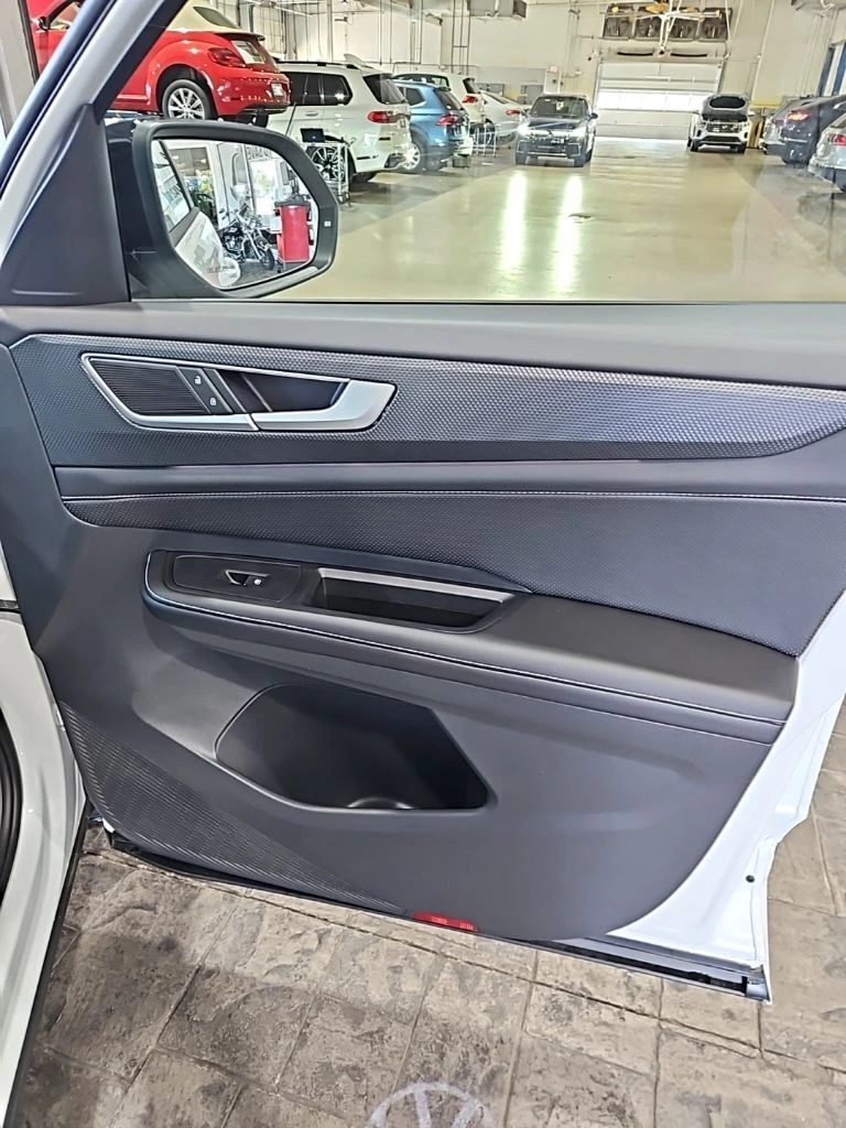 2026 Volkswagen Atlas Cross Sport SEL R-LINE - Photo 11