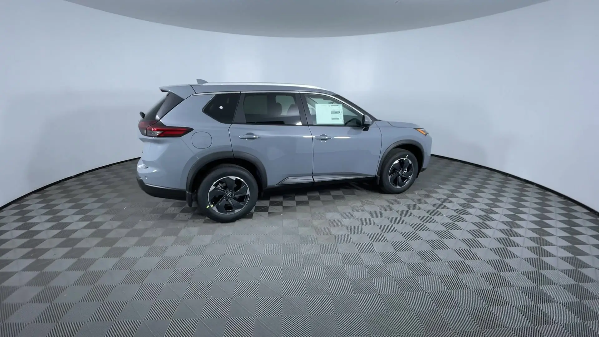 2026 Nissan Rogue SV photo 5