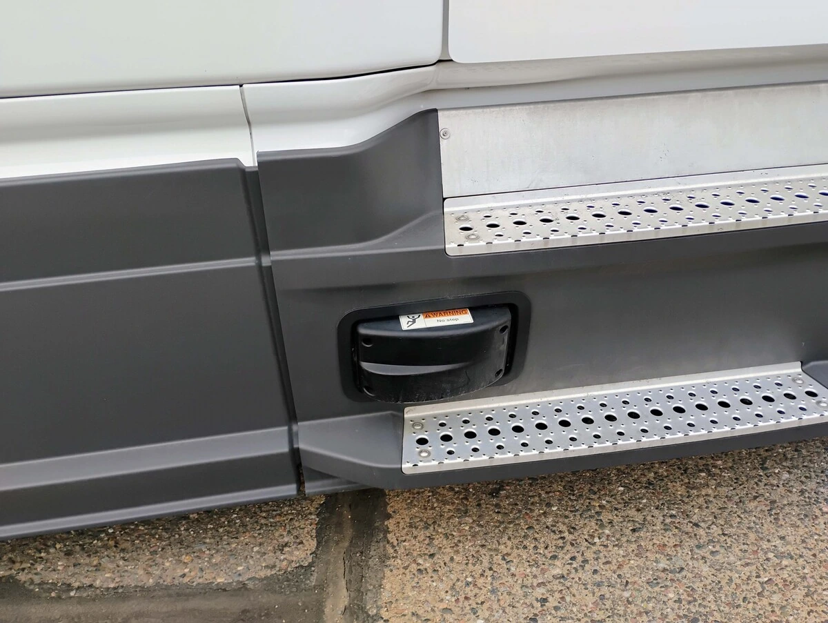 2024 Freightliner Cascadia - image 13