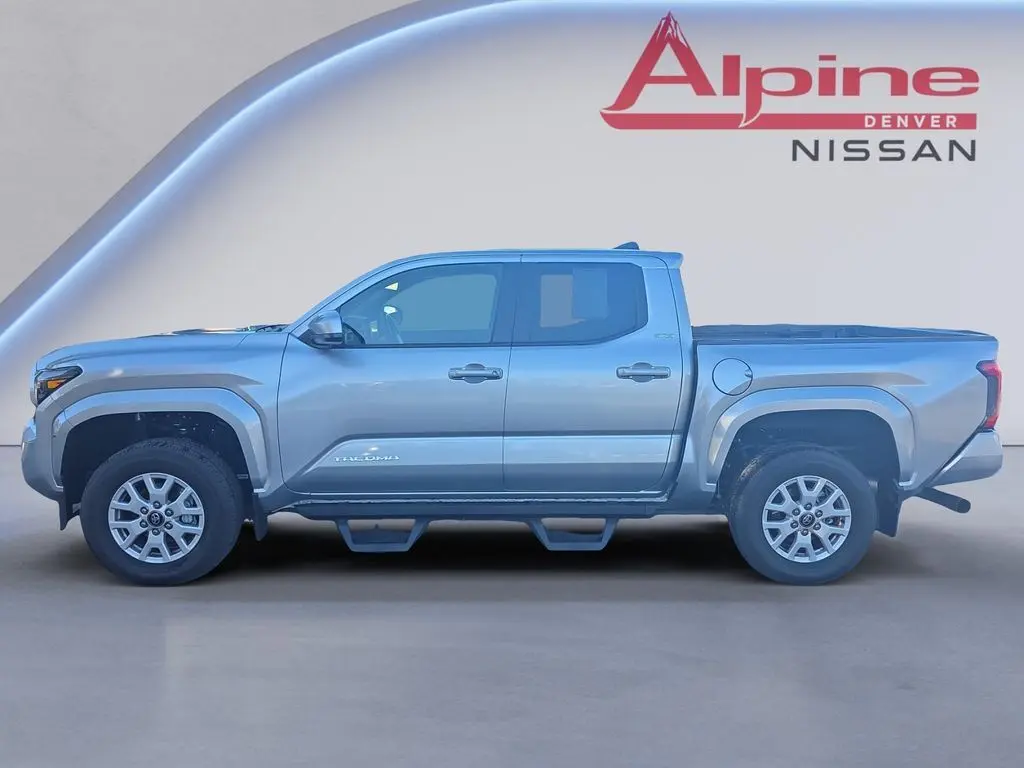 2024 Toyota Tacoma SR5 photo 2