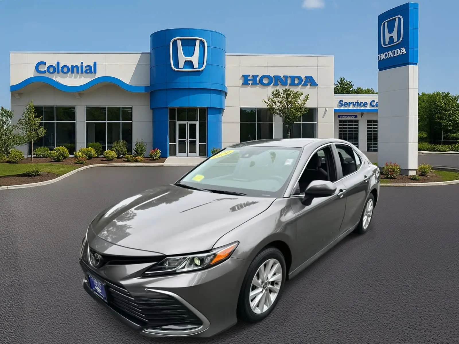 2024 Toyota Camry LE photo 2
