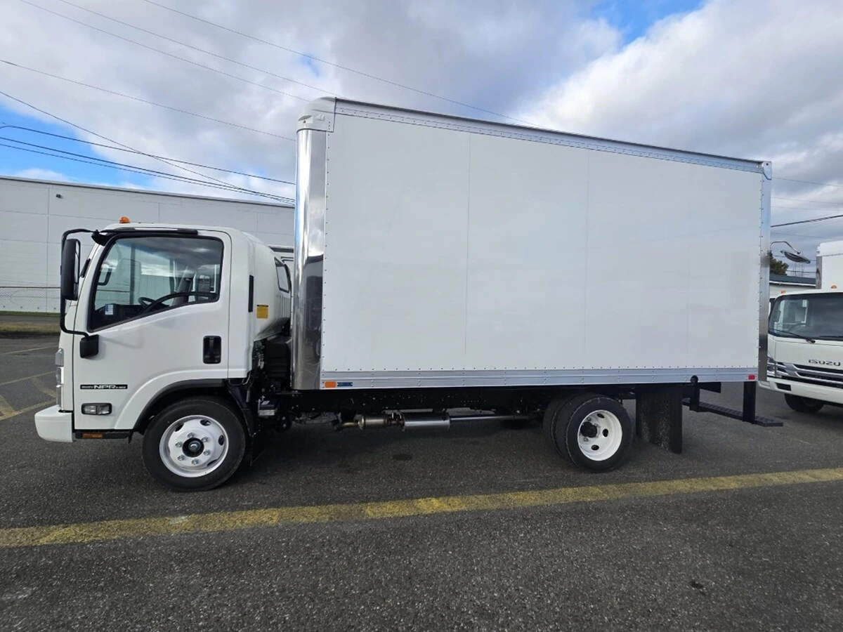 2026 Isuzu NPR