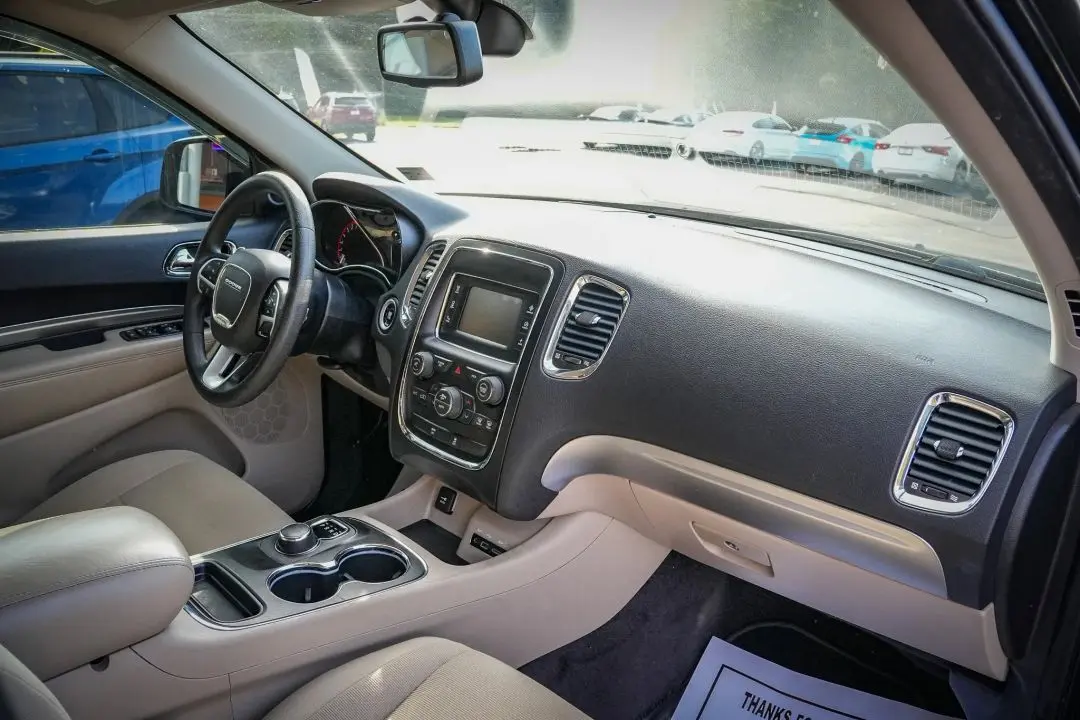 2015 Dodge Durango SXT photo 23