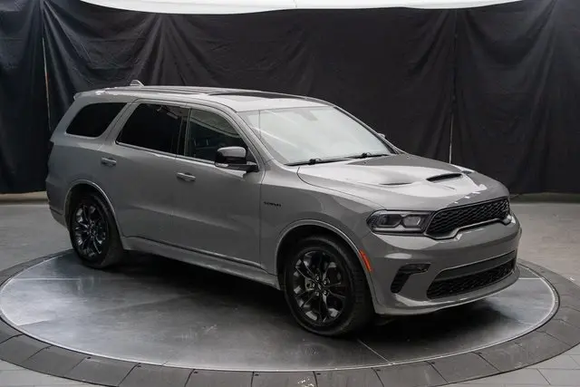 2022 Dodge Durango R/T photo 2