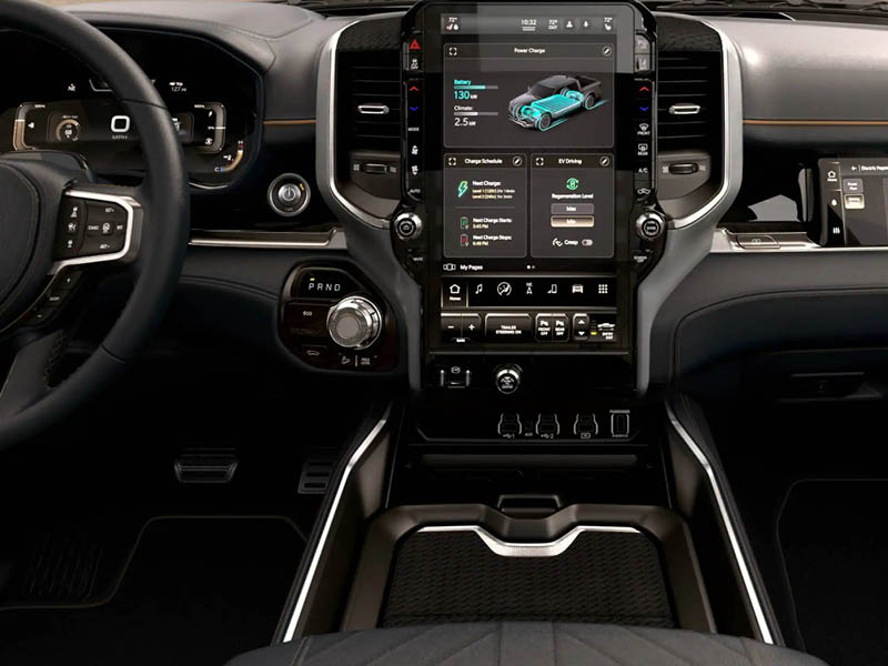 2025 Ram 1500 REV vs 2024 Ford F-150 Lightning 