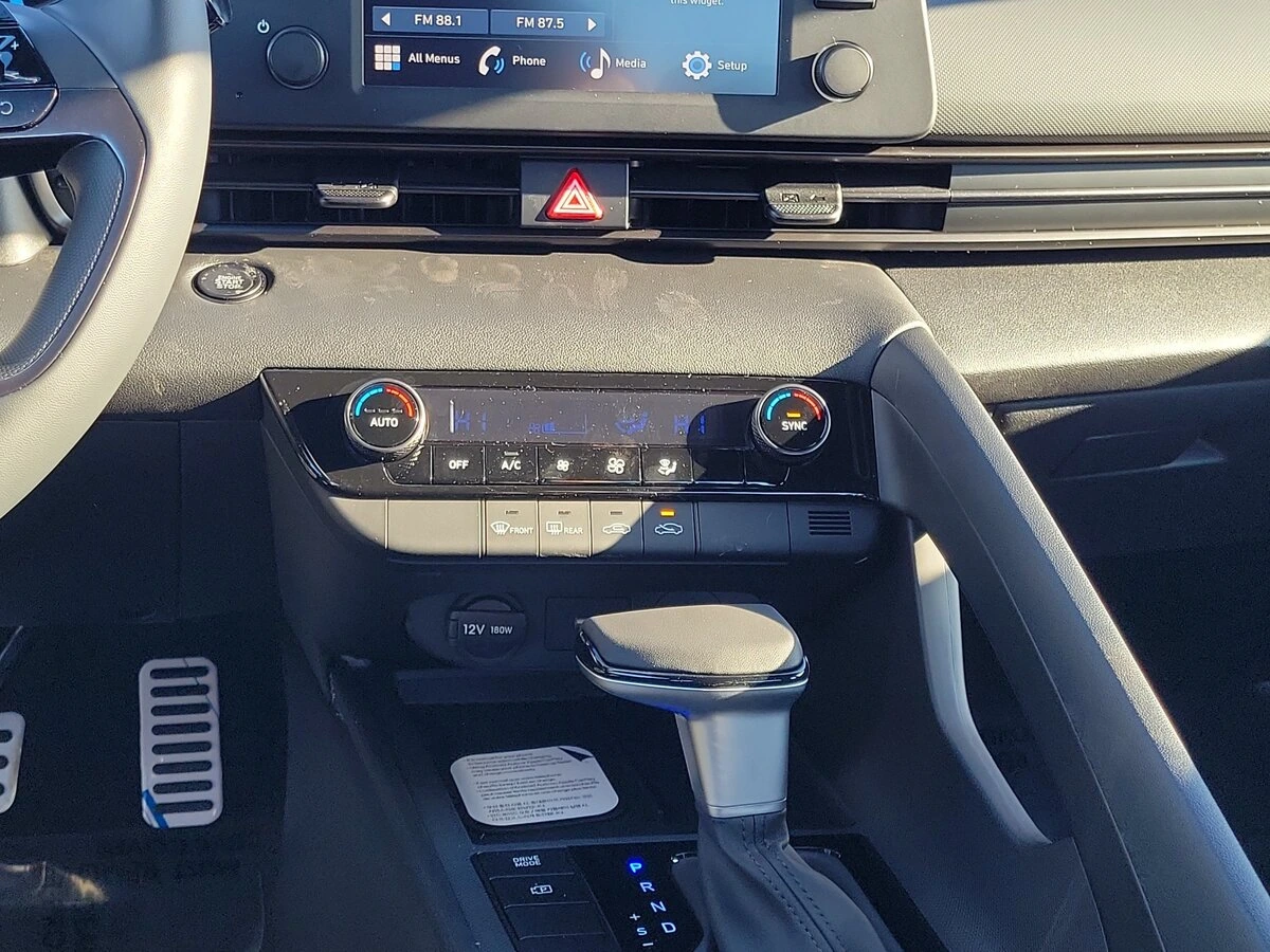 2026 Hyundai Elantra SEL Sport - Photo 10