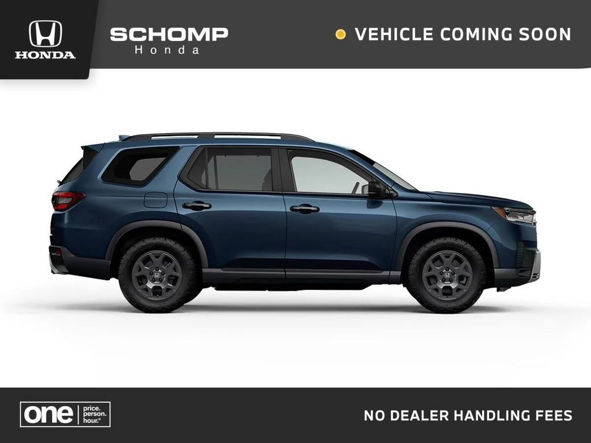 2026 Honda Pilot TrailSport AWD's photo