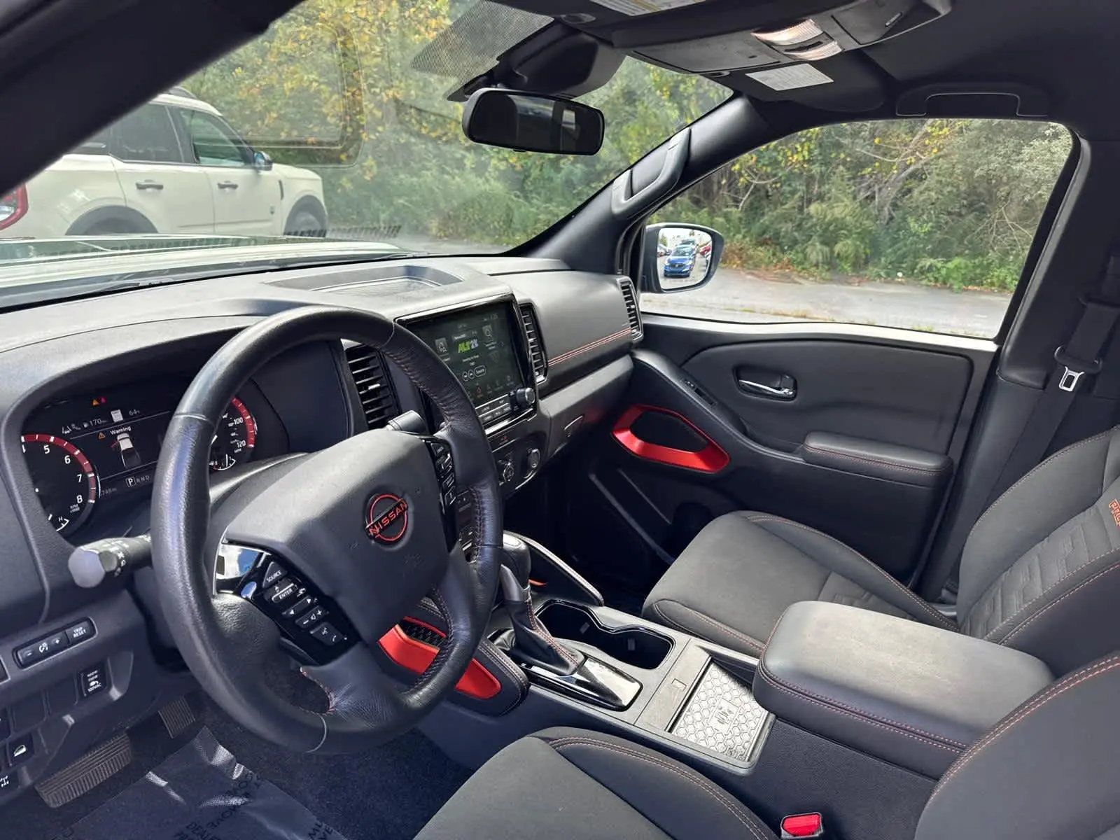 2023 Nissan Frontier PRO-4X photo 10