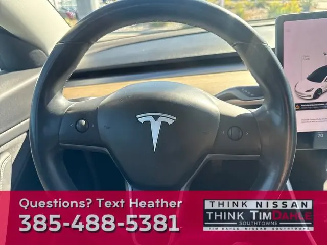 2019 Tesla Model 3 Long Range photo 12