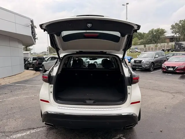 2024 Nissan Murano Platinum photo 8