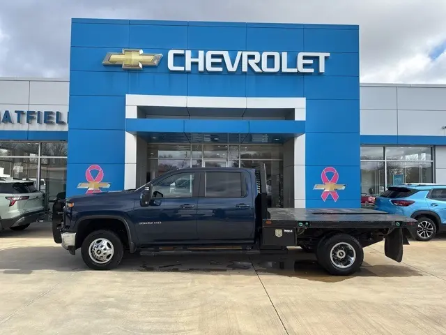 2022 Chevrolet Silverado 3500HD LT's photo